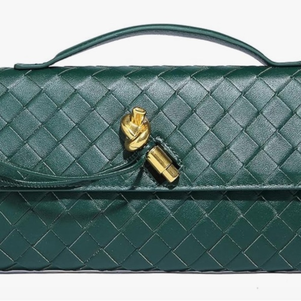 Elegant Green Woven Leather Clutch